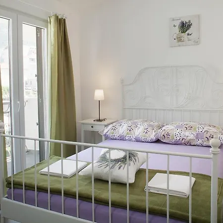 Apartment Luka