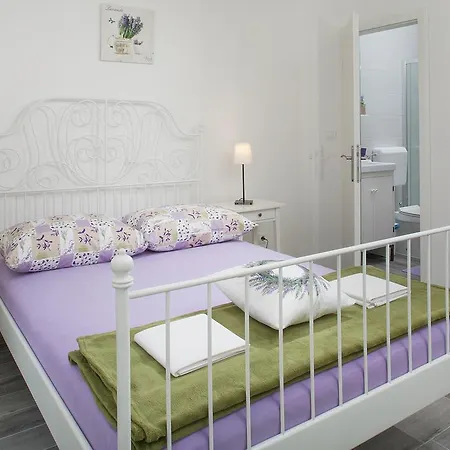 Luka Apartment Makarska